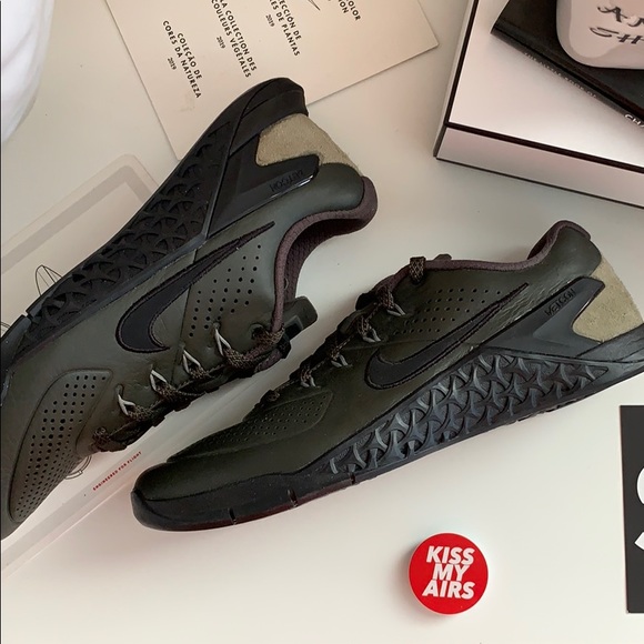 NWT Nike Metcon leather - Picture 2 of 7